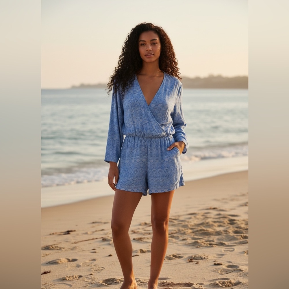 H&M V Neck Boho Long Sleeve Pocket Blur Viscose Romper